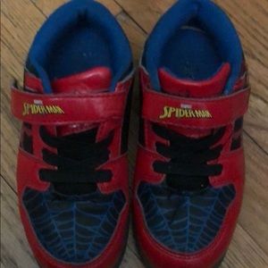 Spider-Man boys light up sneakers size 12 boys
